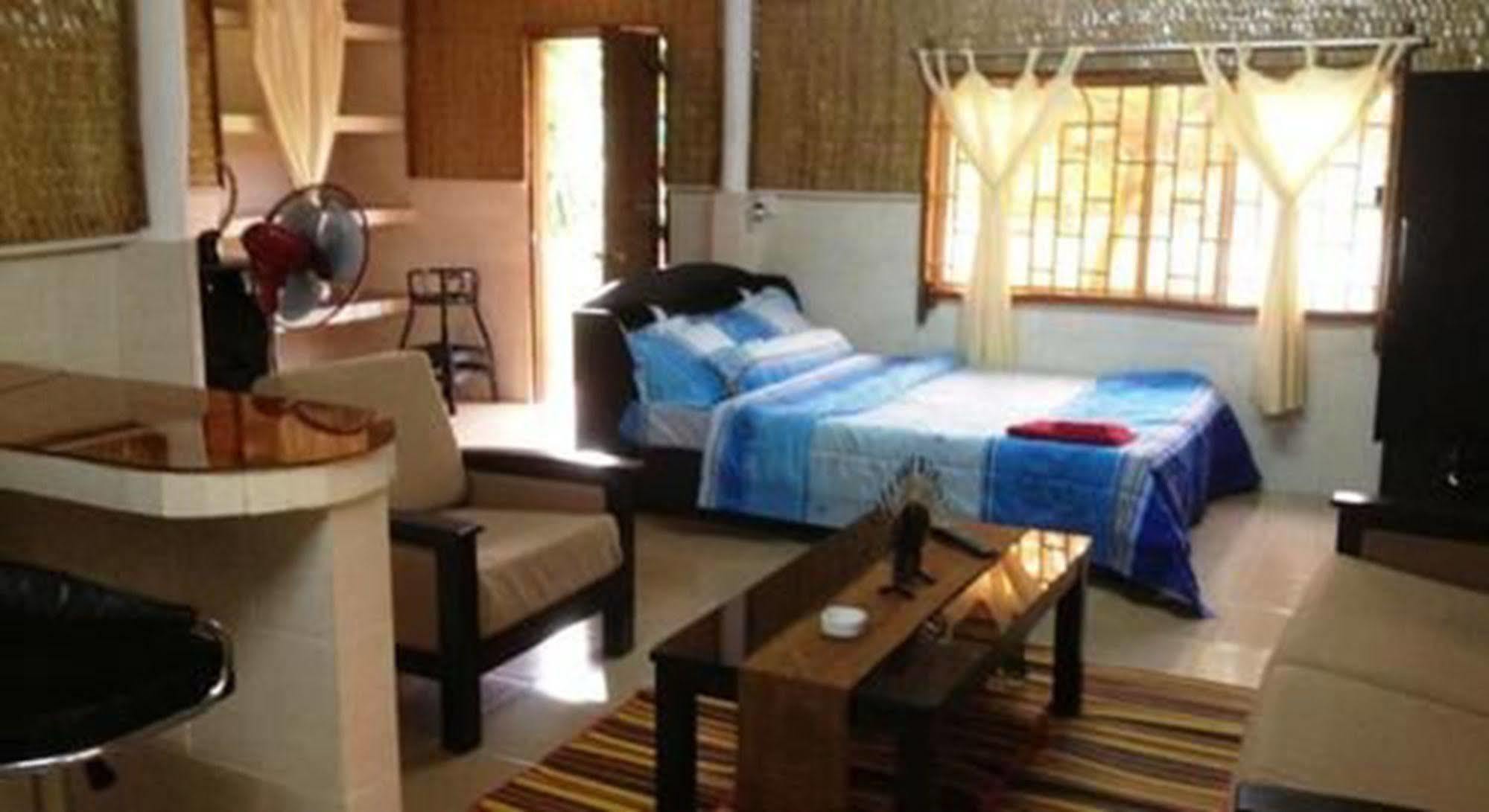 Fitness Resort Σίχανουκβιλ Εξωτερικό φωτογραφία