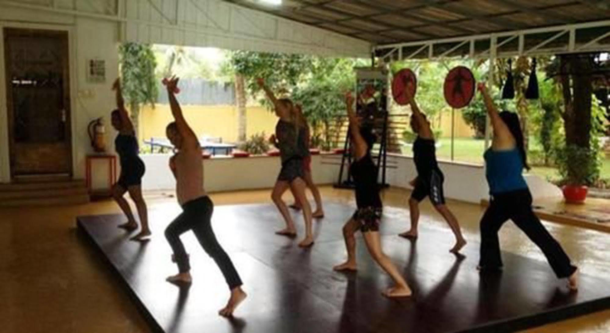 Fitness Resort Σίχανουκβιλ Εξωτερικό φωτογραφία