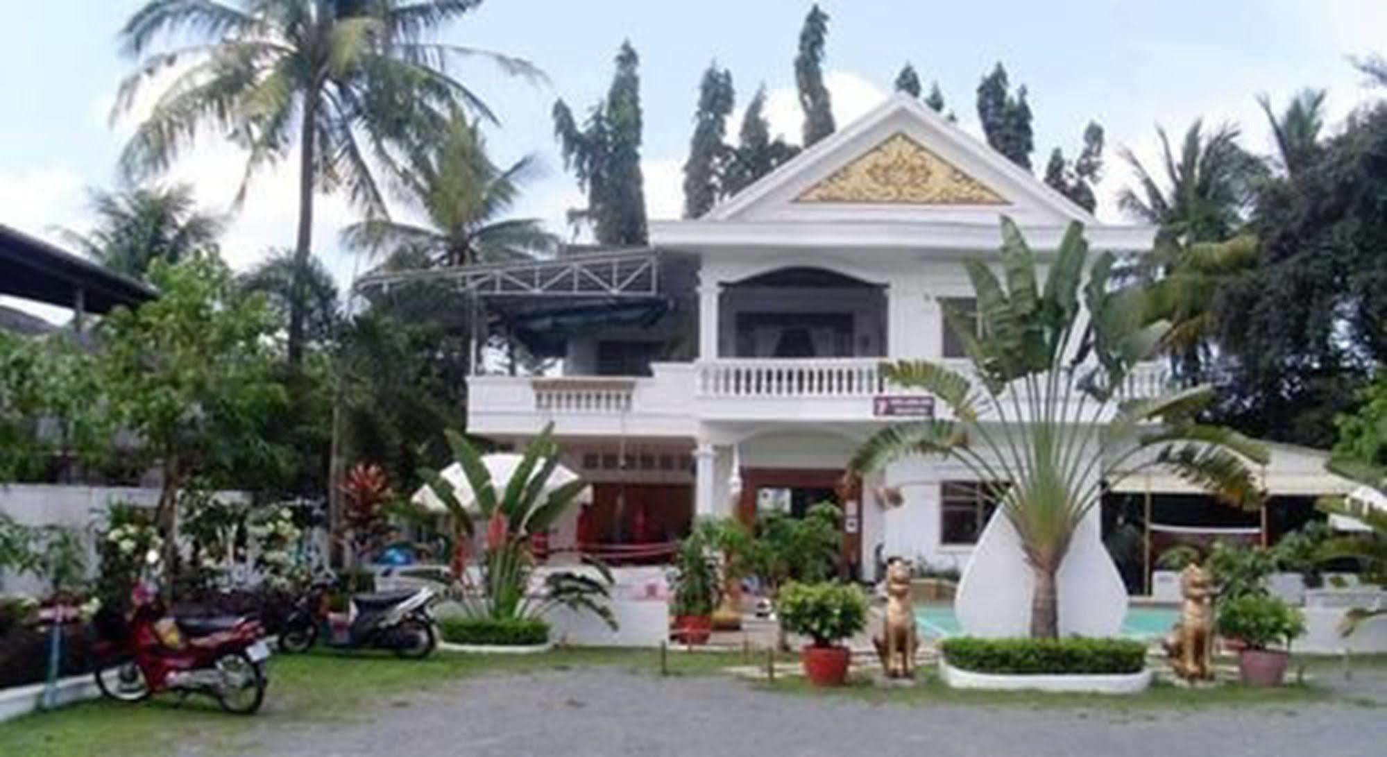 Fitness Resort Σίχανουκβιλ Εξωτερικό φωτογραφία